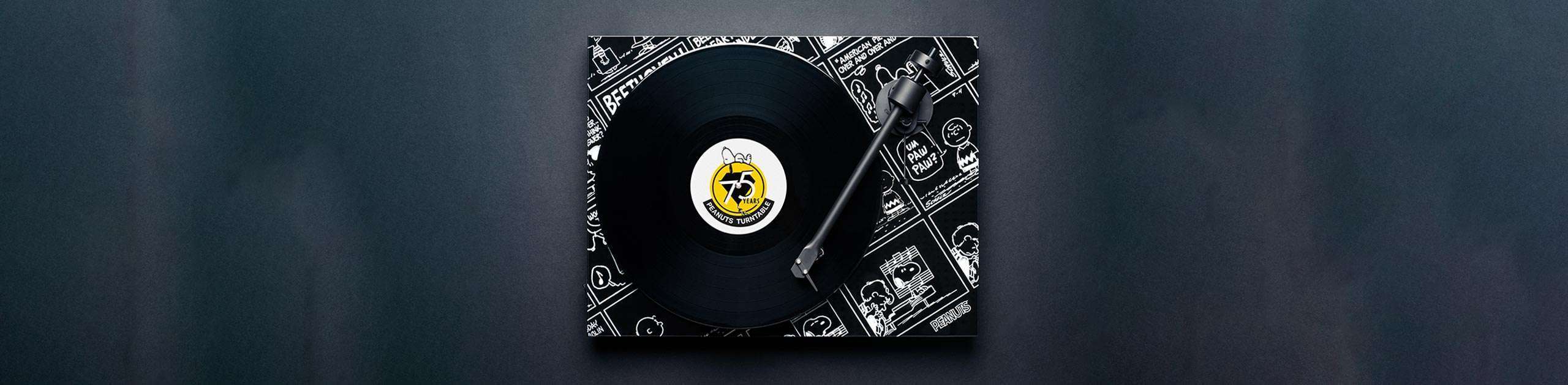 Pro-Ject Peanuts Turntable