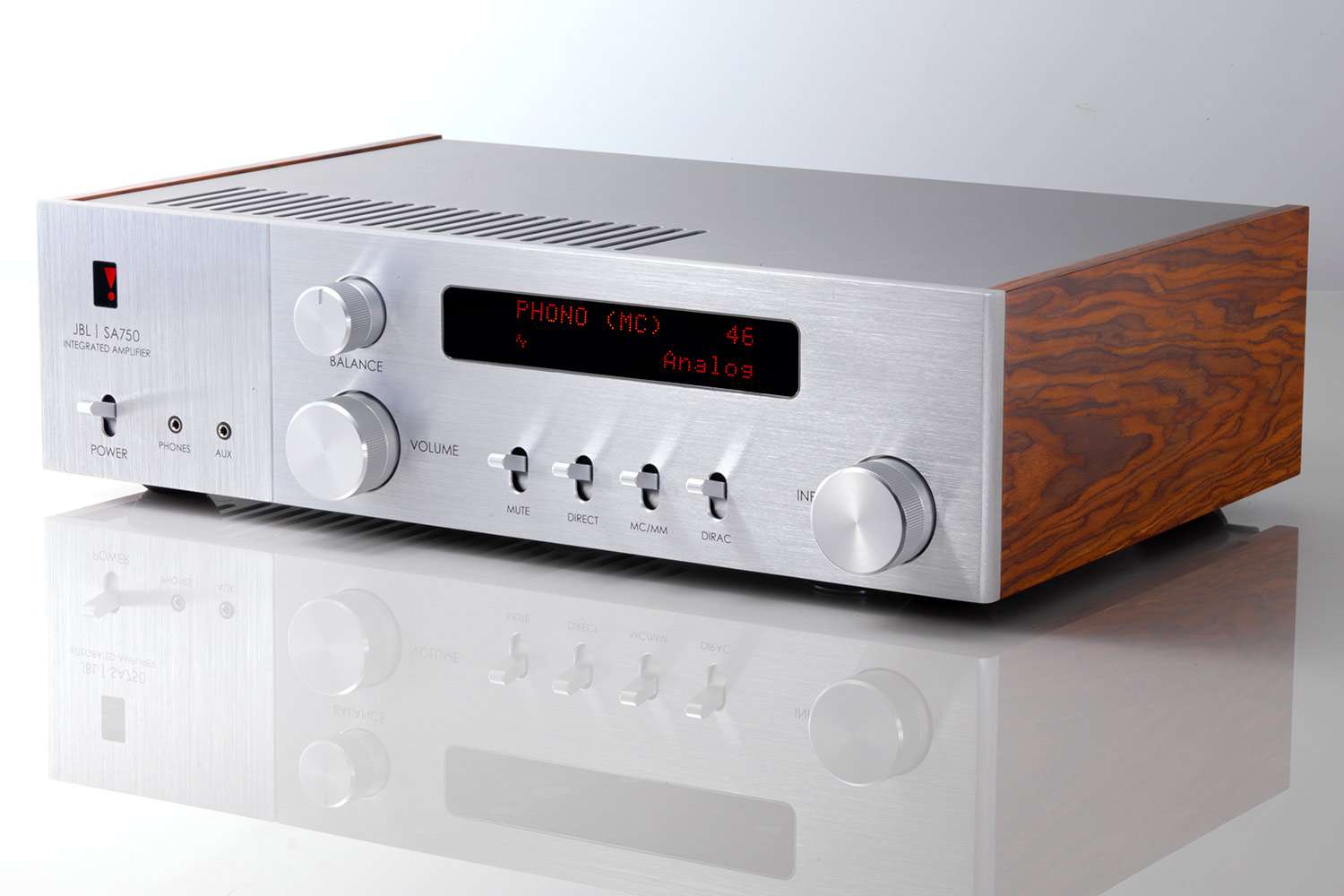 JBL SA750 16 JBL SA750: amplificatore Hi-End