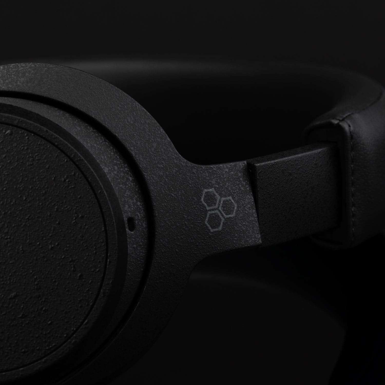 Final Audio DX6000 13 Final Audio UX5000 il vertice delle cuffie wireless sovraurali Final News CentroMusica