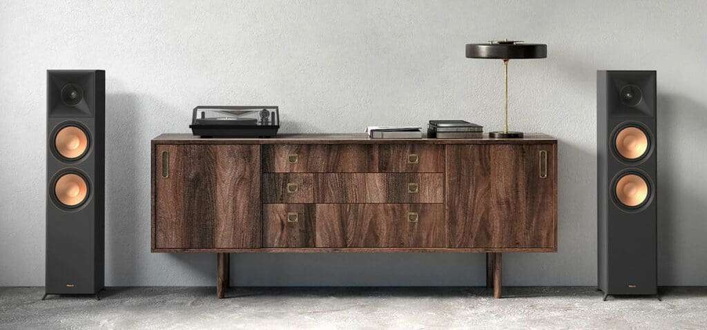 Alcuni ritorni non hanno bisogno di presentazioni Alcuni ritorni non hanno bisogno di presentazioni